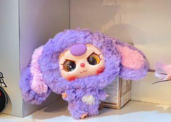 Baby Three Đầu To: Đồ chơi nhồi bông đáng yêu cho bé