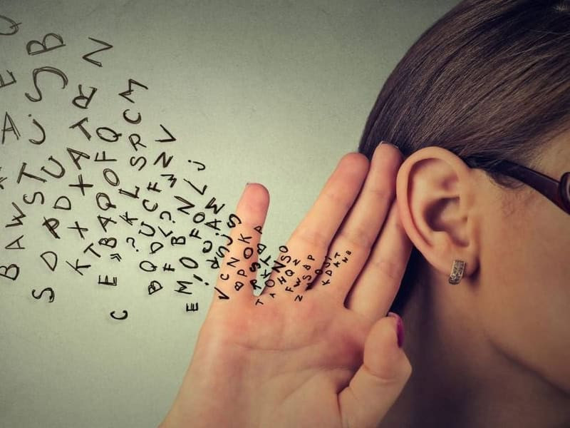 Biết cách lắng nghe để giữ hoà khí các mối quan hệ