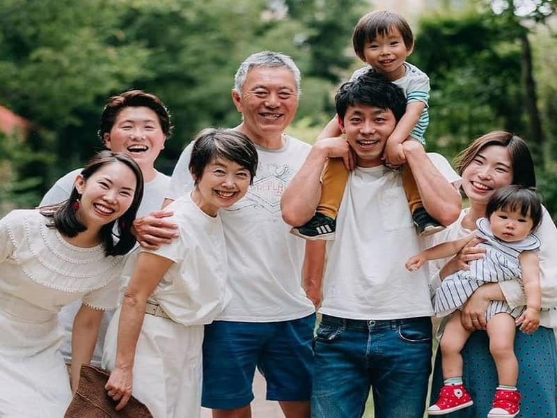 Duy trì các hoạt động hàng ngày nhằm tạo sự kết nối và tăng sự thấu hiểu giữa các thành viên gia đình