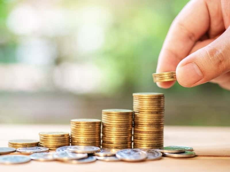 Thu nhập chính và phụ có xu hướng thay đổi ra sao trong cả năm
