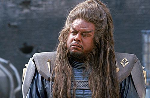 Forest Whitaker trong vai Ker
