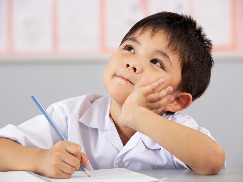 Trẻ nhỏ gặp khó khăn khi học các ký hiệu so sánh