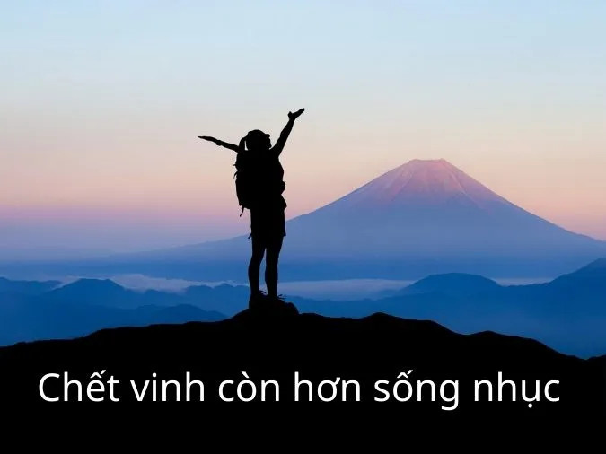 Một nhóm người đang cùng nhau thảo luận và chia sẻ ý kiến